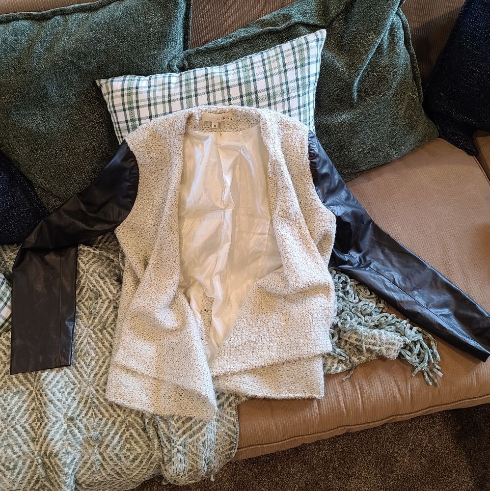 Open Jacket - Picture 2 of 3